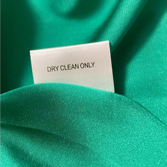 Iridescent mermaid colors, strapless perfect for Derby, garden party - Picture 9 of 14